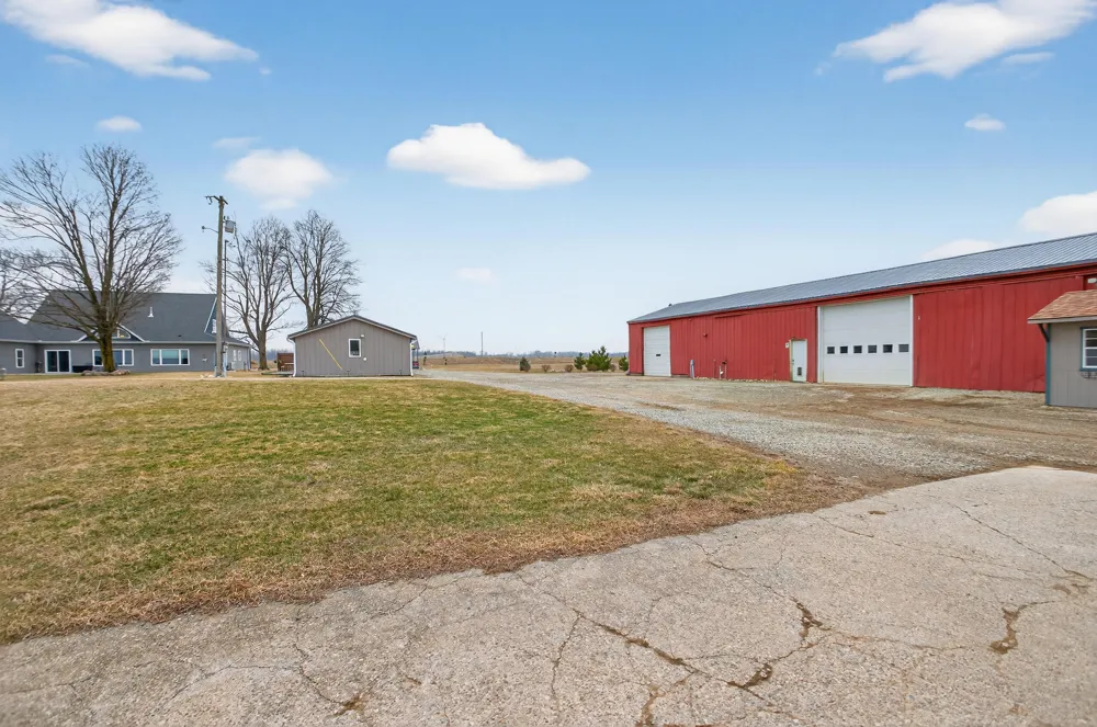 8700 E Mosherville Road Moscow Township, MI 49246