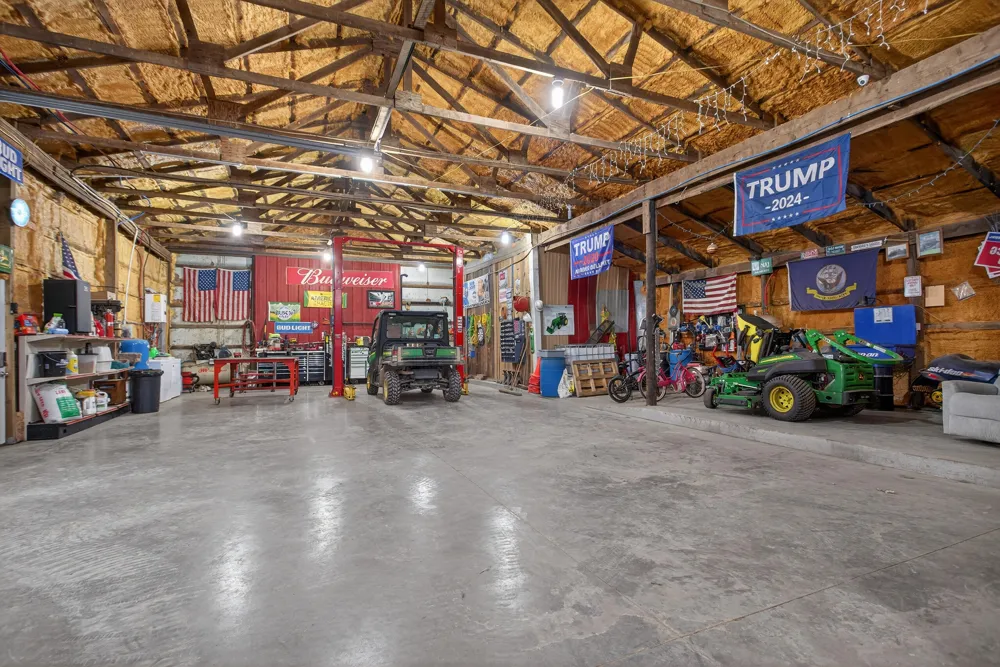 8700 E Mosherville Road Moscow Township, MI 49246