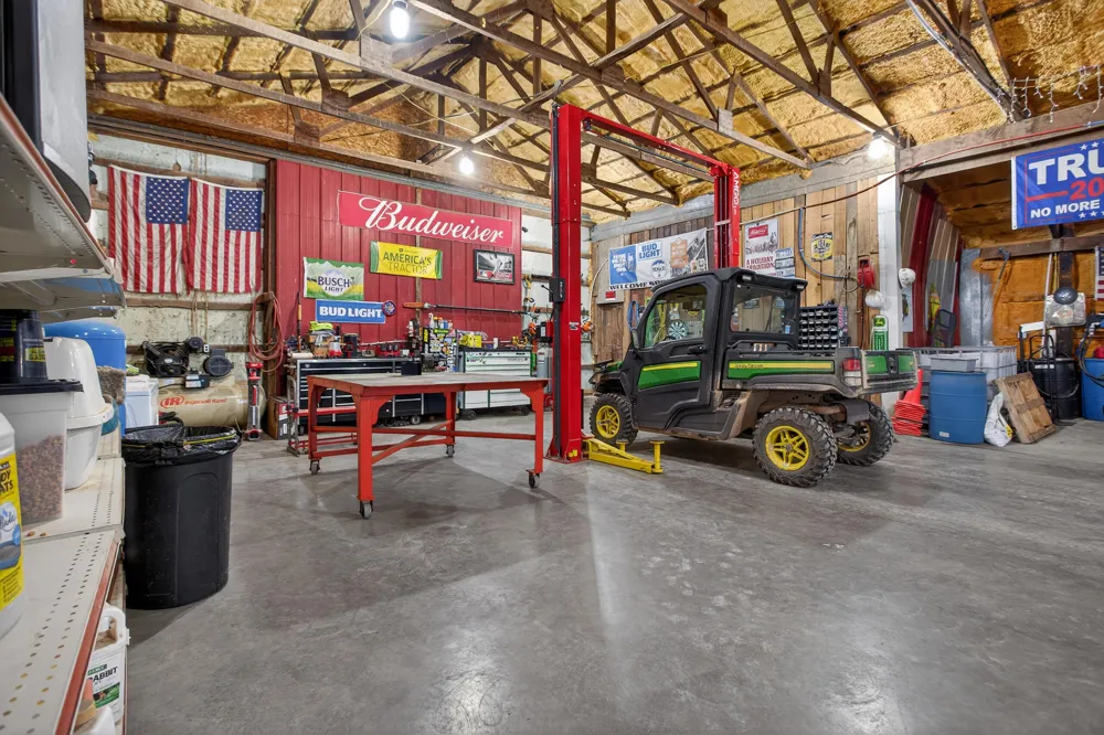 8700 E Mosherville Road Moscow Township, MI 49246