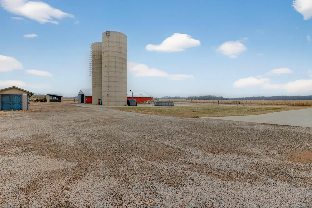 8700 E Mosherville Road Moscow Township, MI 49246