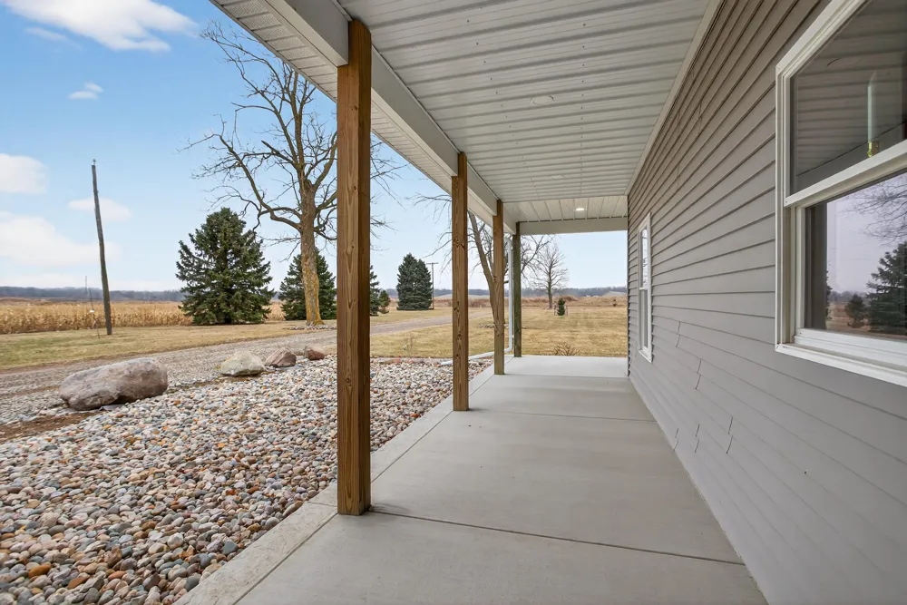 8700 E Mosherville Road Moscow Township, MI 49246