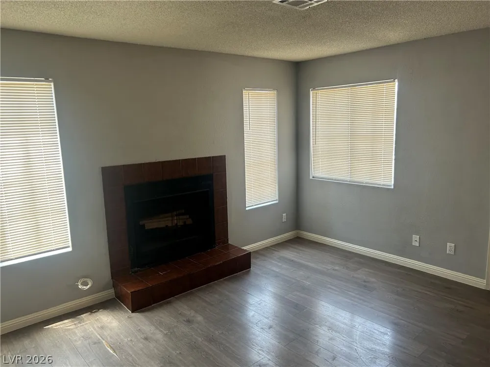2722 Alicialynn Way Las Vegas, NV 89121