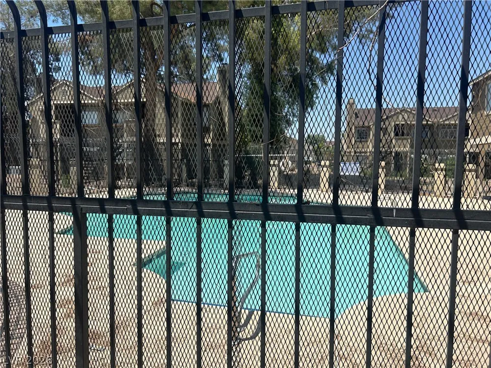 2722 Alicialynn Way Las Vegas, NV 89121