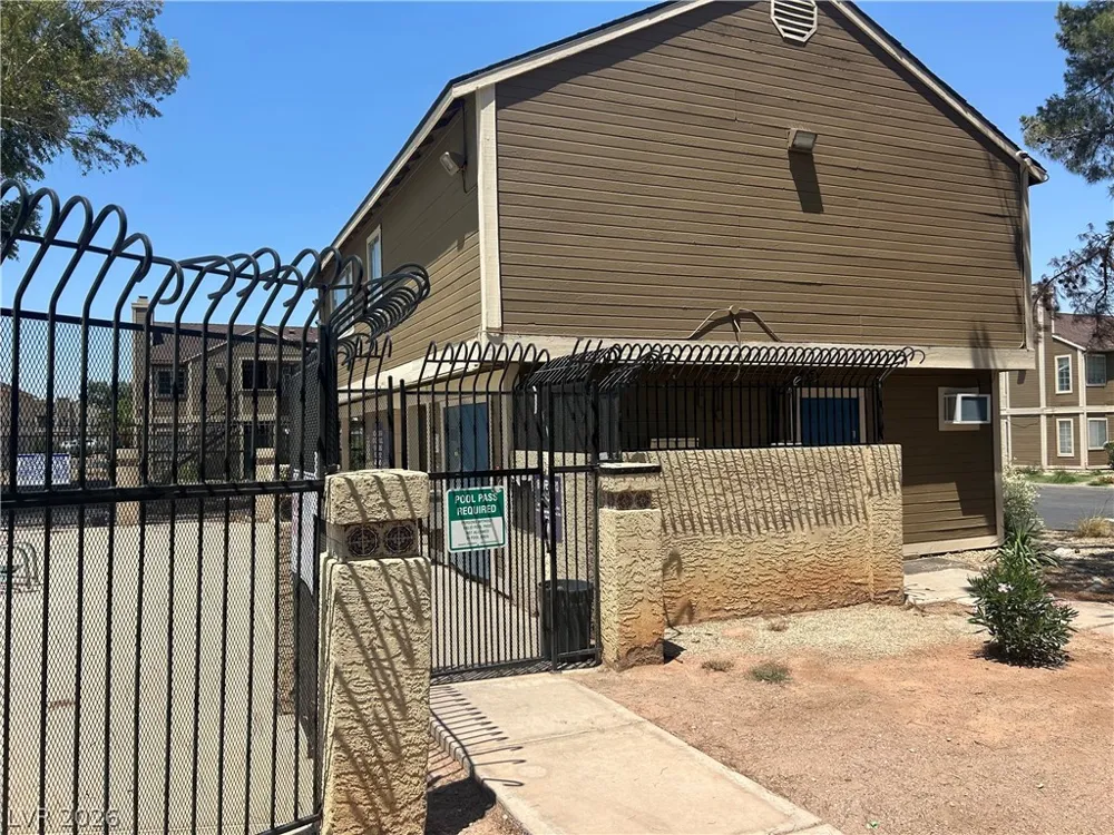 2722 Alicialynn Way Las Vegas, NV 89121