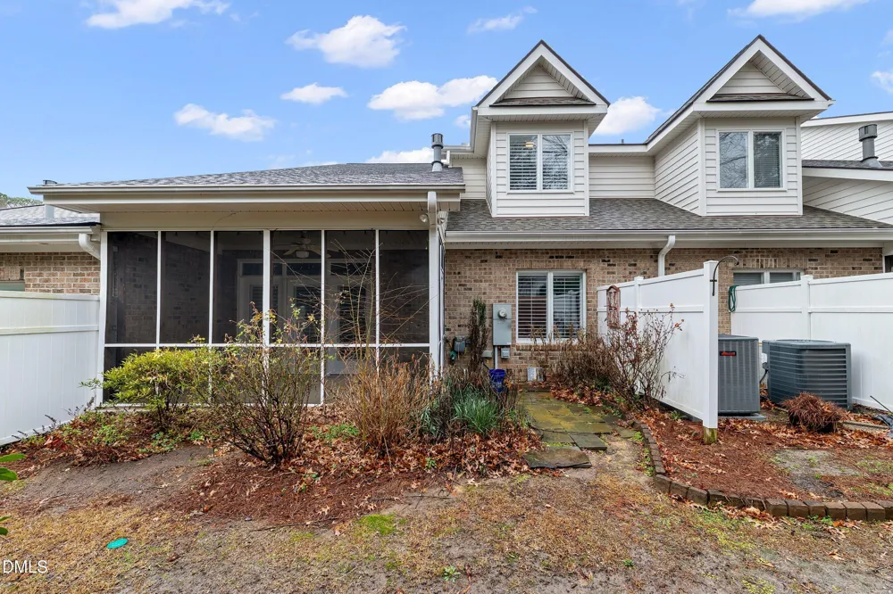 230 Lake Park Circle Smithfield, NC 27577