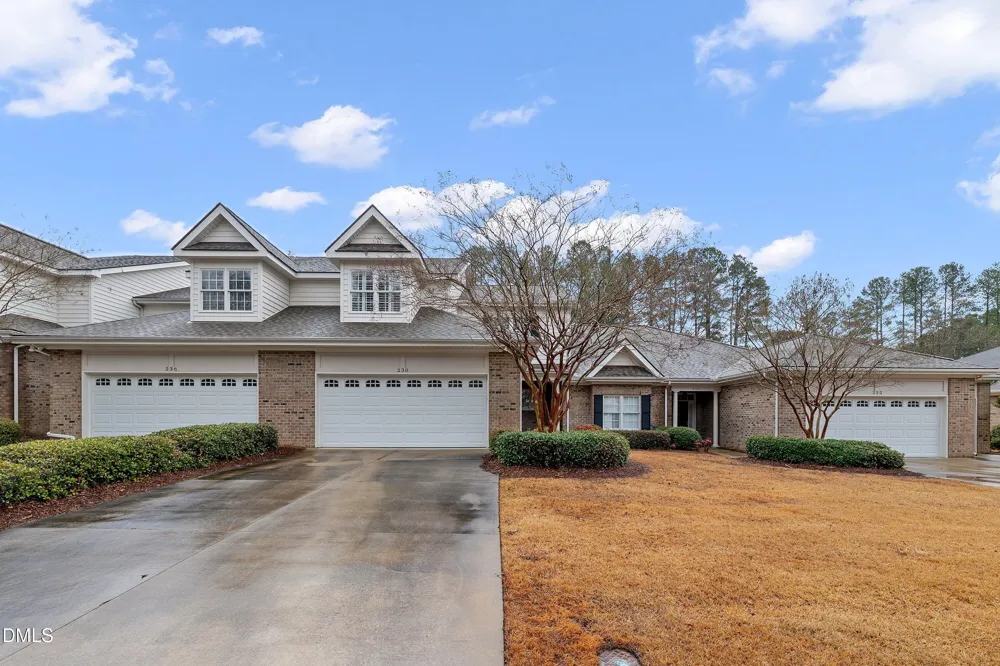 230 Lake Park Circle Smithfield, NC 27577