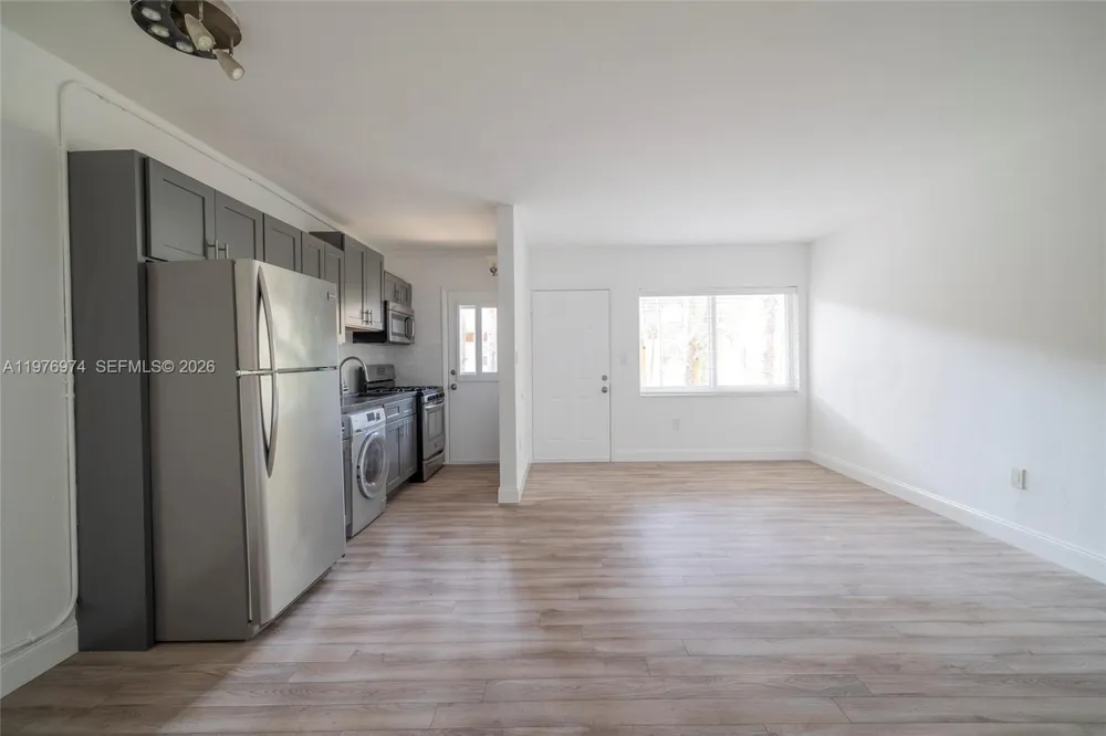 7901 SW 64th Ave #2 South Miami, FL 33143