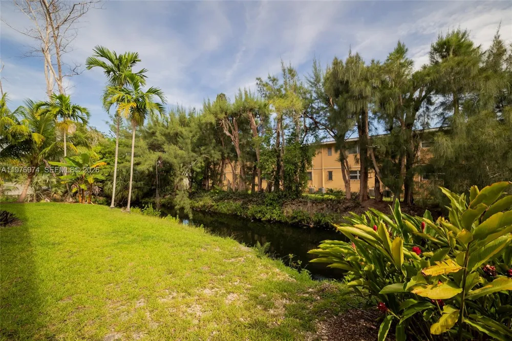 7901 SW 64th Ave #2 South Miami, FL 33143