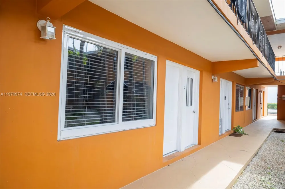 7901 SW 64th Ave #2 South Miami, FL 33143