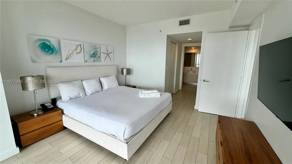 2600 E Hallandale Beach Blvd #T3205 Hallandale Beach, FL 33009