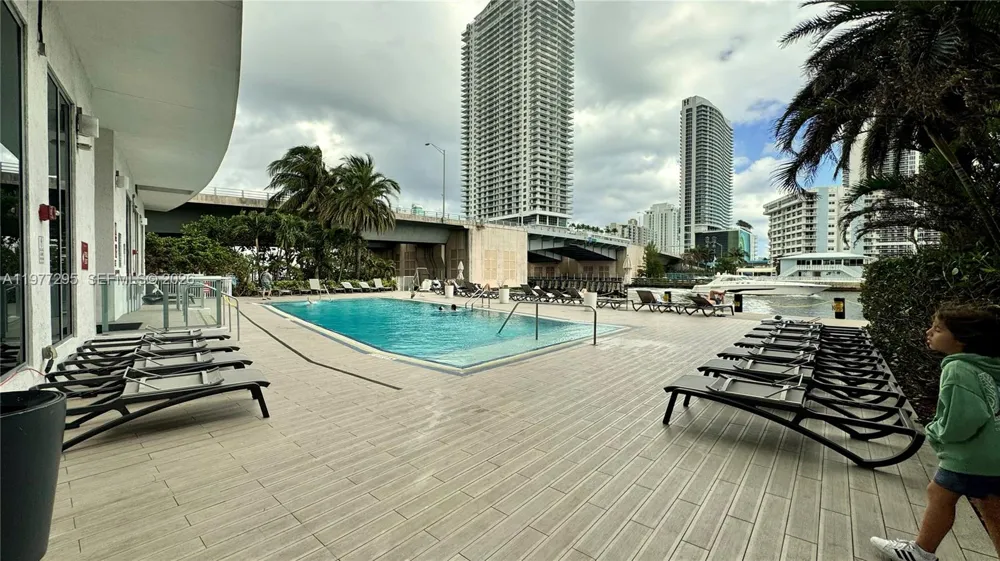 2600 E Hallandale Beach Blvd #T3205 Hallandale Beach, FL 33009