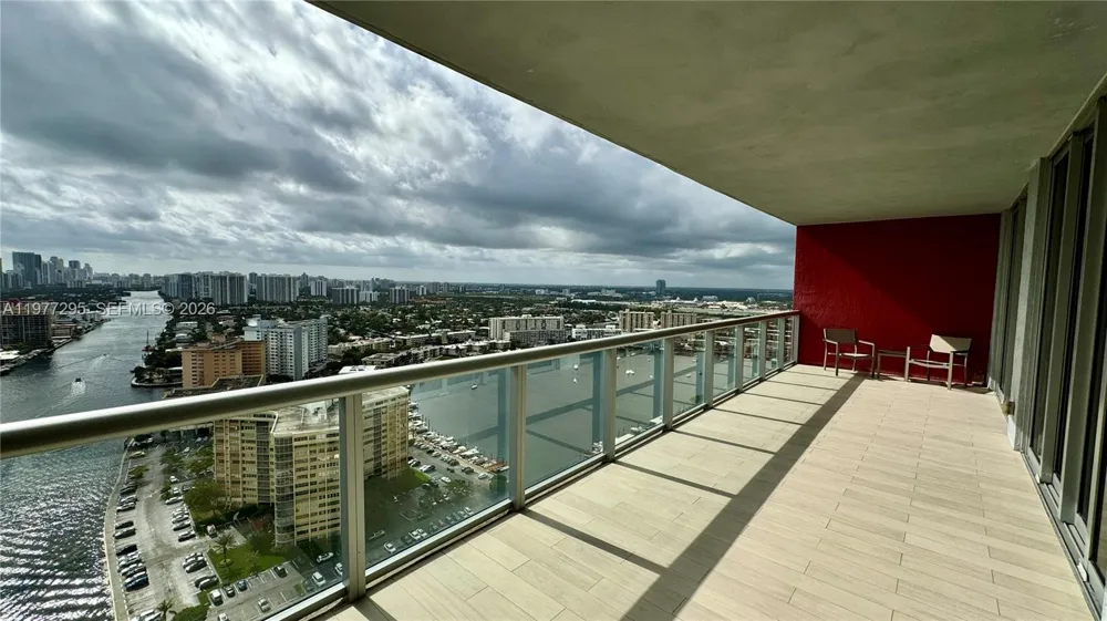 2600 E Hallandale Beach Blvd #T3205 Hallandale Beach, FL 33009