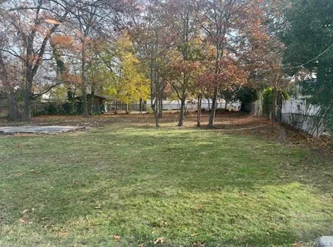 146-43 Bayside Avenue
