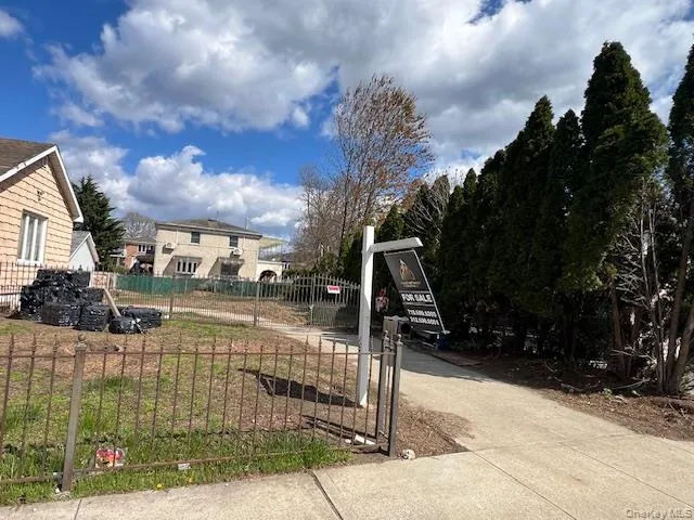 146-43 Bayside Avenue Flushing, NY 11354