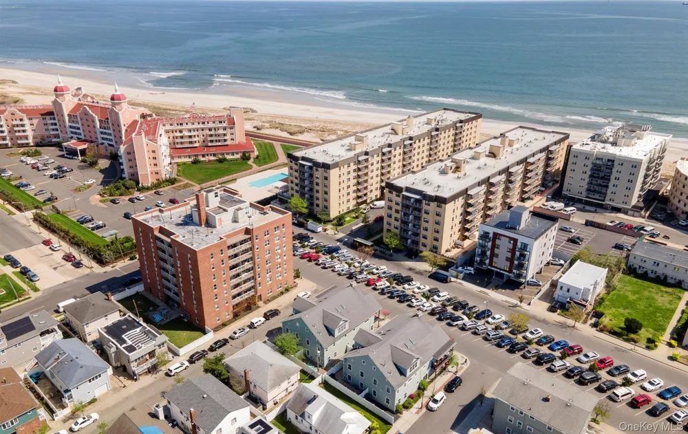 847 E Broadway Long Beach, NY 11561