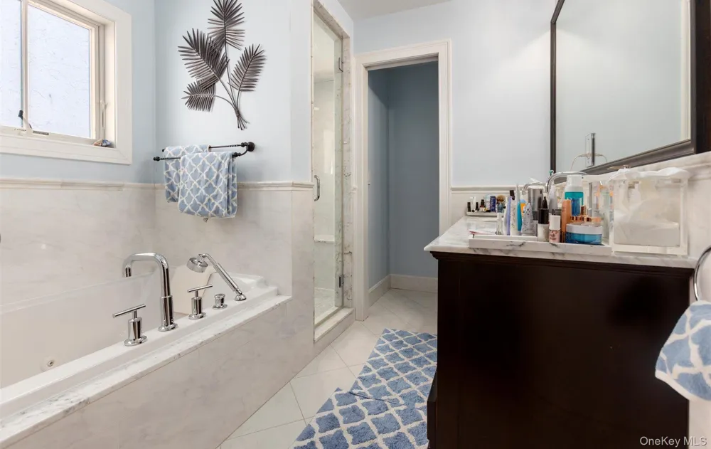 847 E Broadway Long Beach, NY 11561