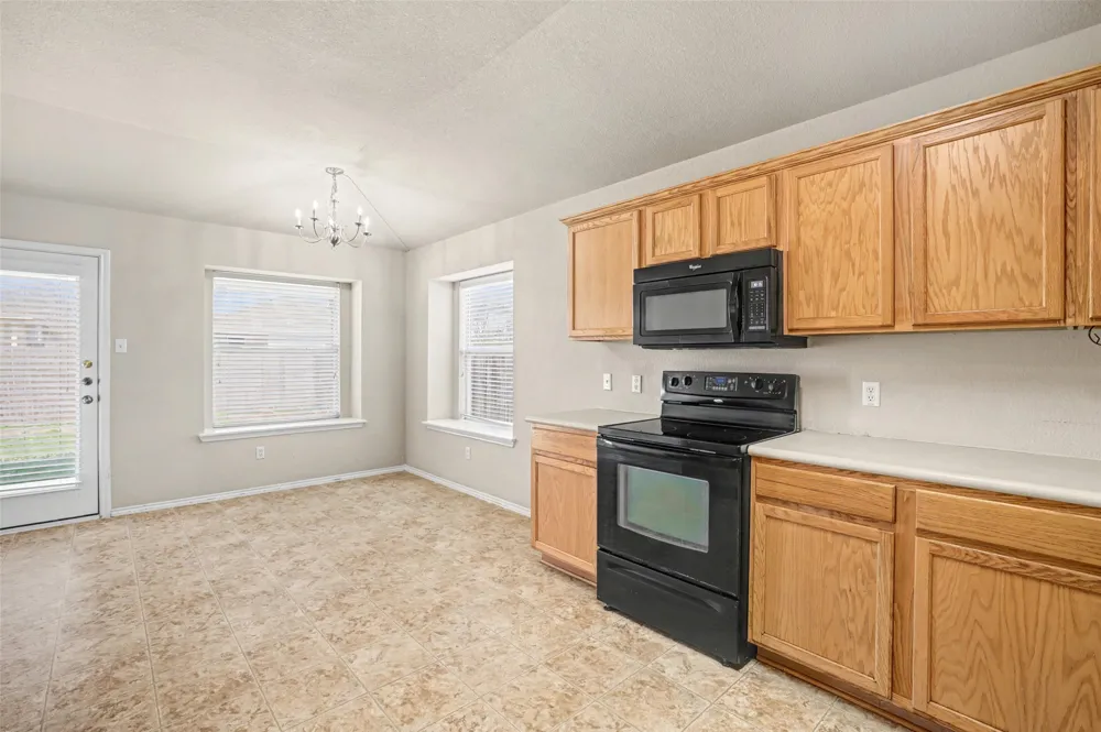 1007 Aiken Drive Leander, TX 78641