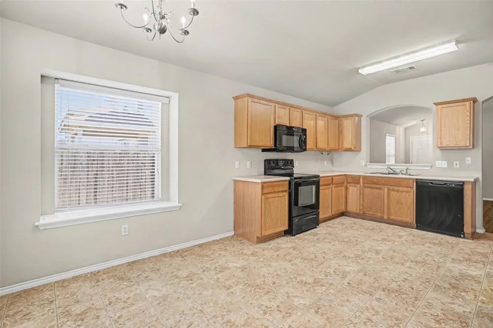 1007 Aiken Drive Leander, TX 78641