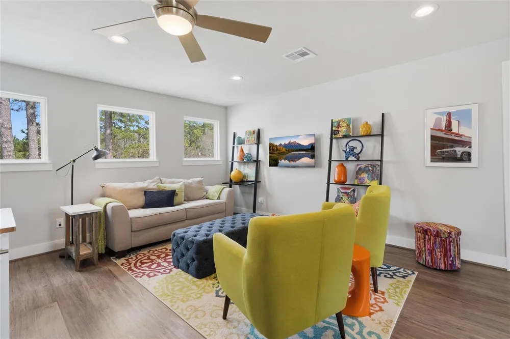 318 Little Dove Livingston, TX 77352