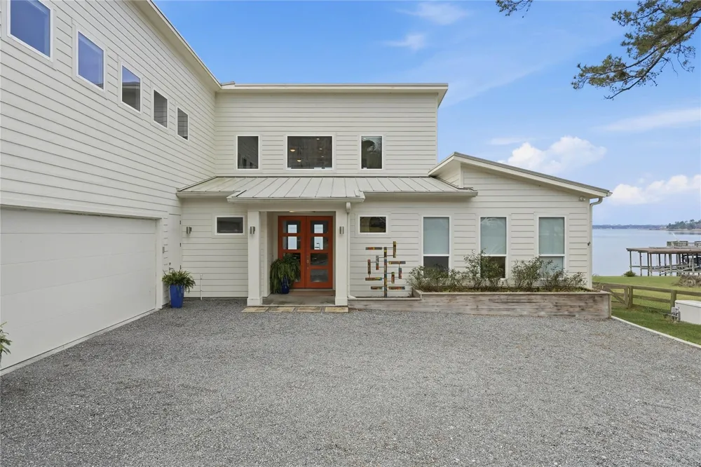 318 Little Dove Livingston, TX 77352