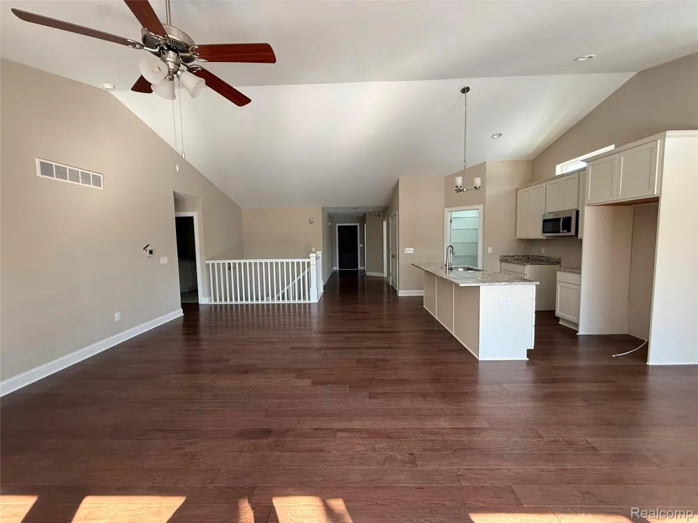 1079 Camellia Circle #33 Marion Township, MI 48843