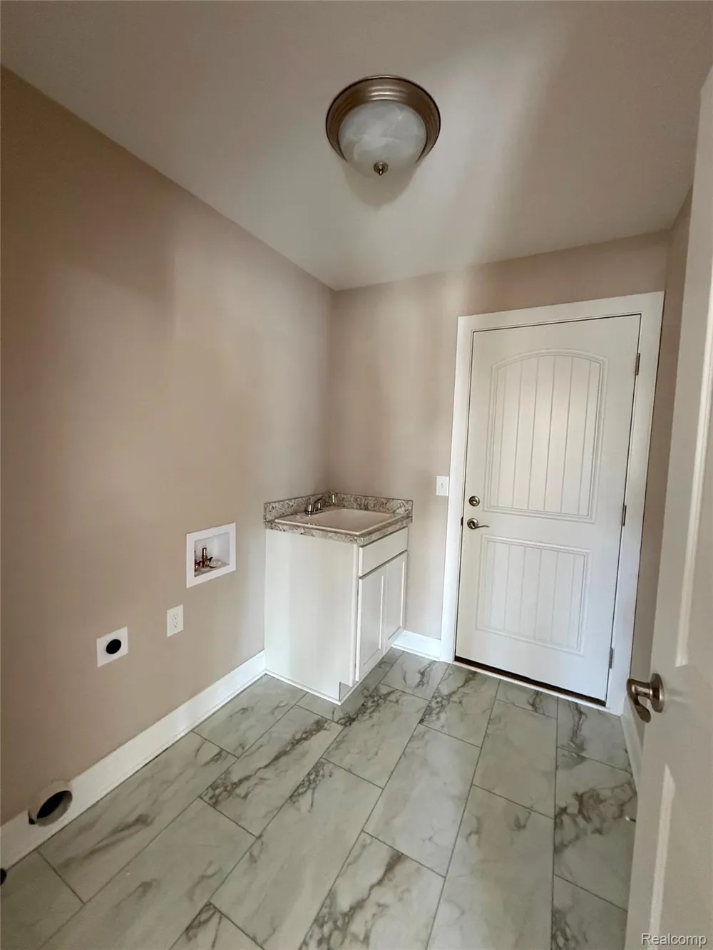 1079 Camellia Circle #33 Marion Township, MI 48843