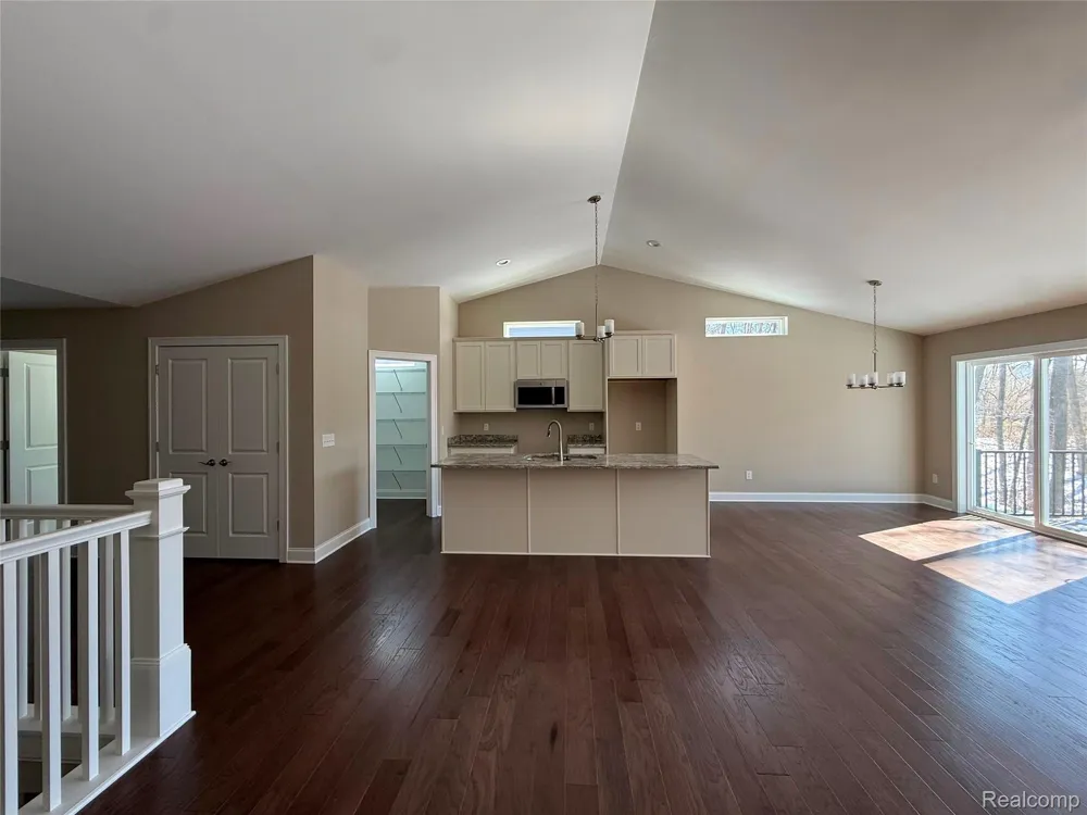 1079 Camellia Circle #33 Marion Township, MI 48843