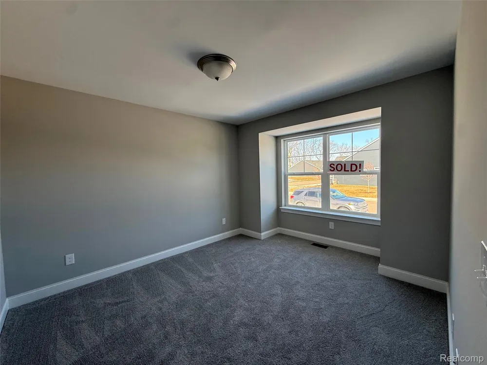 1085 Camellia Circle #32 Marion Township, MI 48843