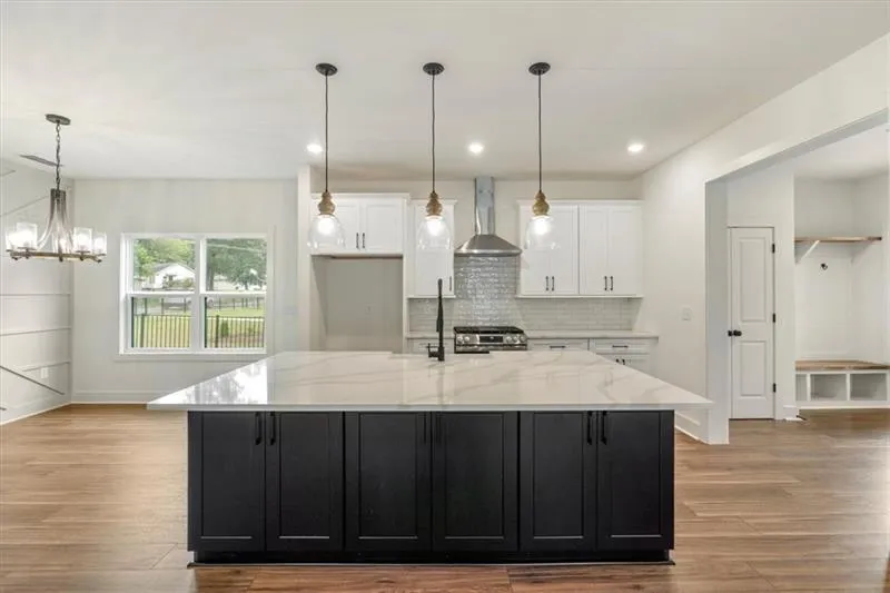 131 Old Alabama Road SE Emerson, GA 30137
