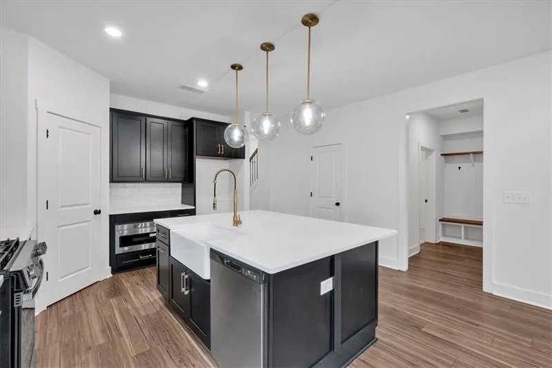 133 Old Alabama Road SE Emerson, GA 30137