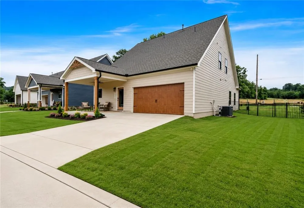 133 Old Alabama Road SE Emerson, GA 30137