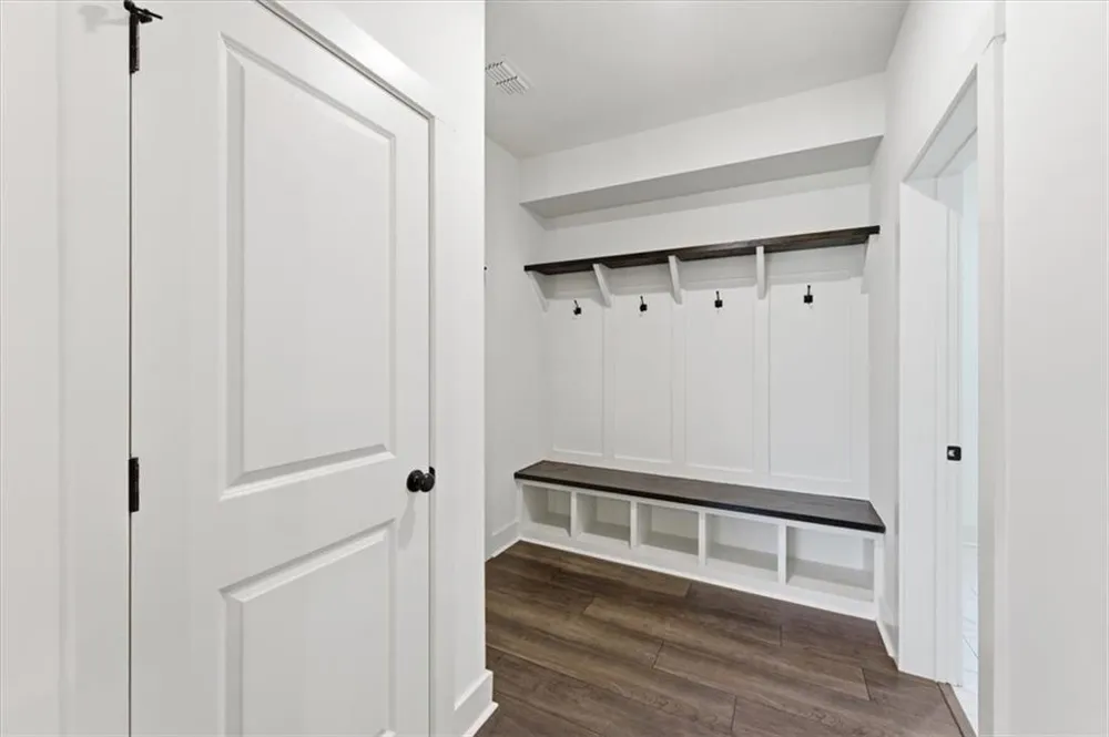 127 Old Alabama Road SE Emerson, GA 30137