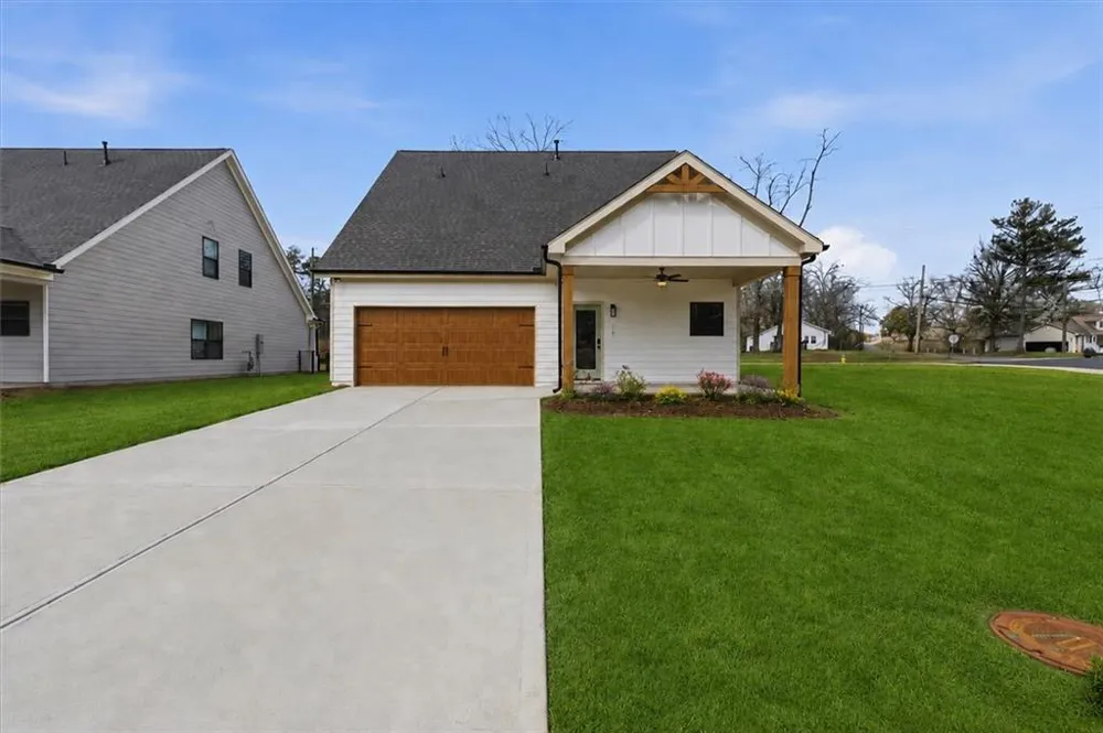 127 Old Alabama Road SE Emerson, GA 30137