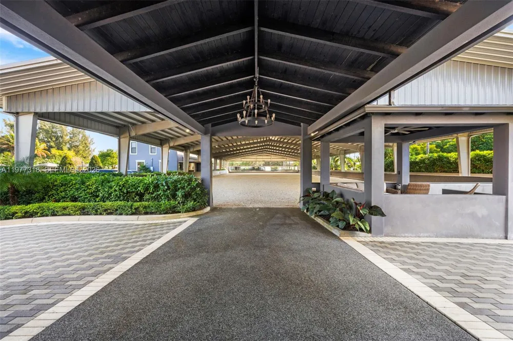2625 SW 148th Ave Davie, FL 33331