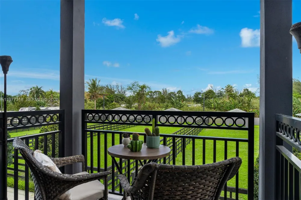 2625 SW 148th Ave Davie, FL 33331
