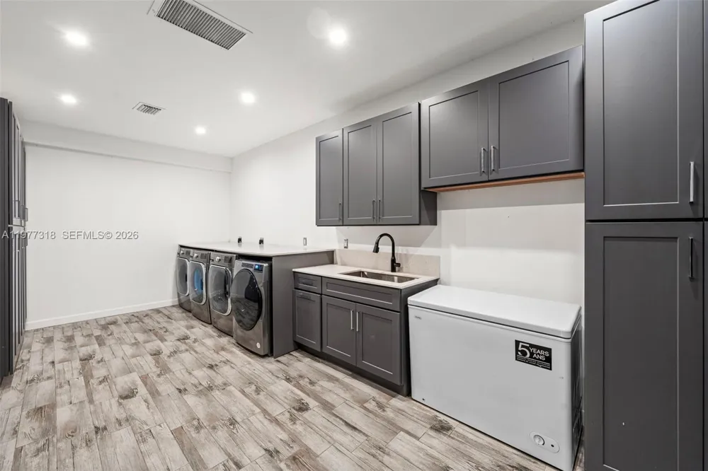 2625 SW 148th Ave Davie, FL 33331