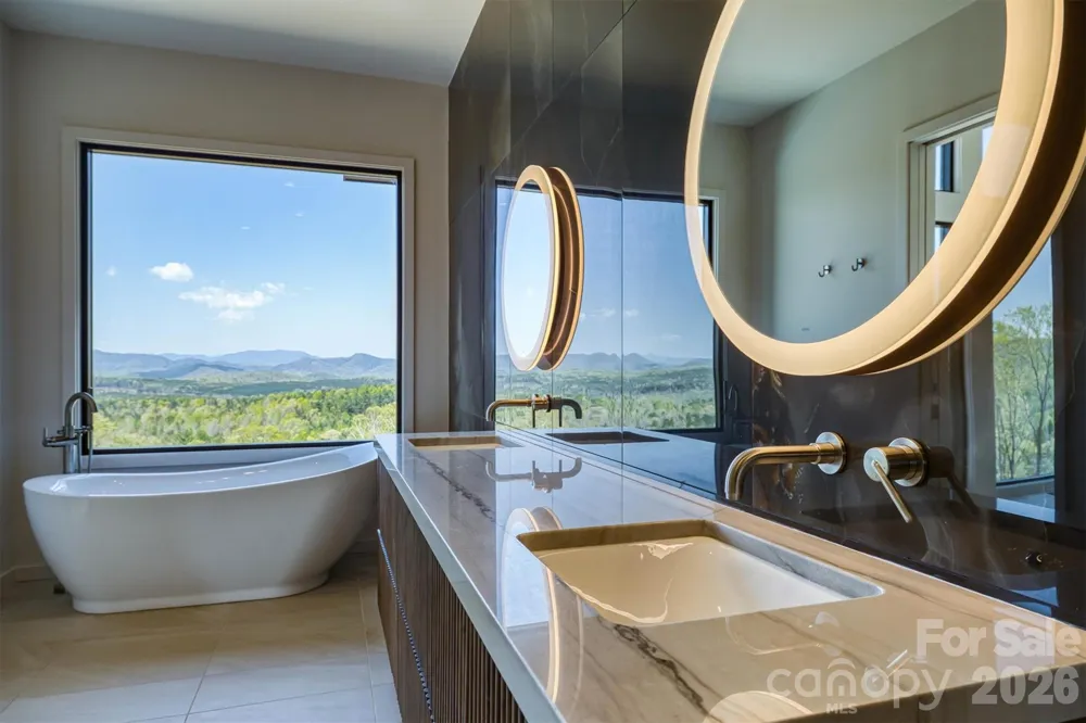 463 Summit Trail Nebo, NC 28761