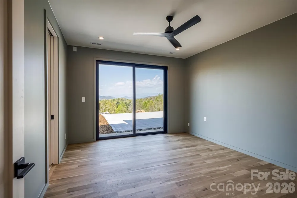 463 Summit Trail Nebo, NC 28761