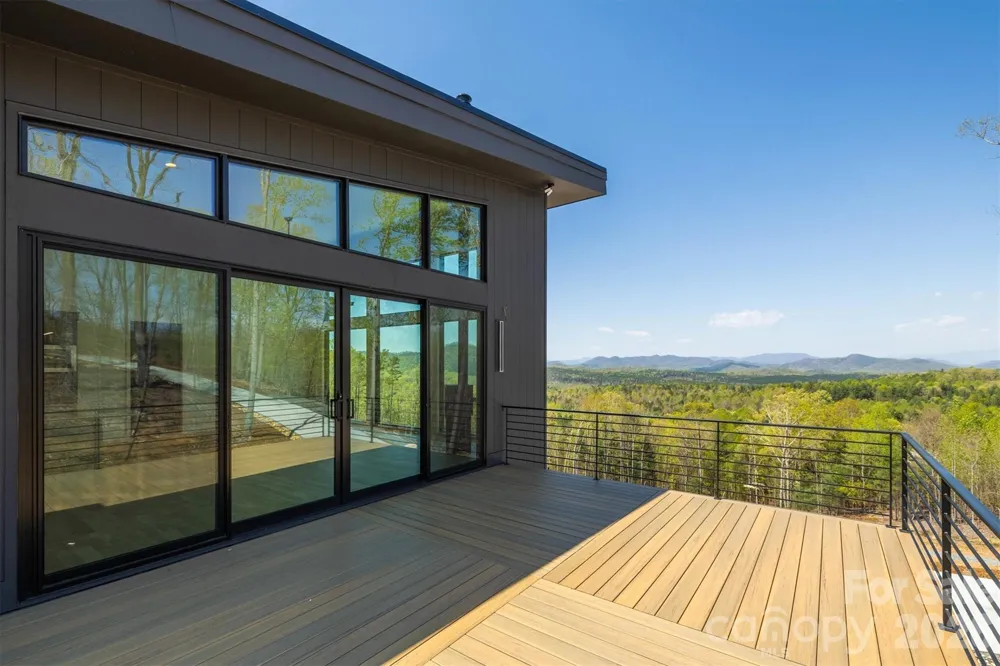 463 Summit Trail Nebo, NC 28761