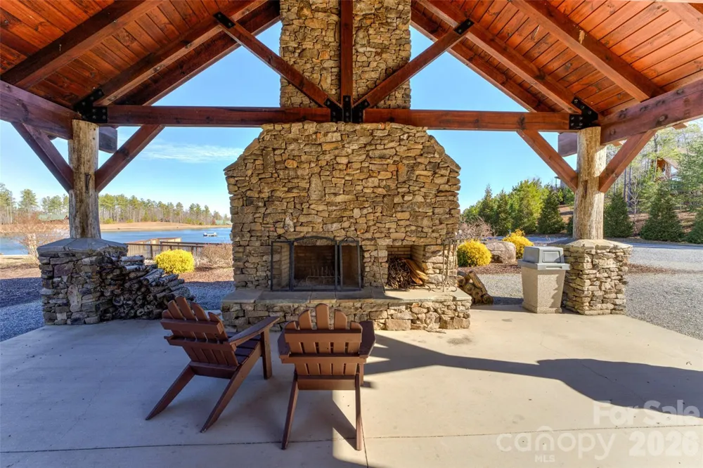 463 Summit Trail Nebo, NC 28761