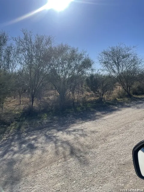 1432 CR 326 & CR 327 Jourdanton, TX 78026