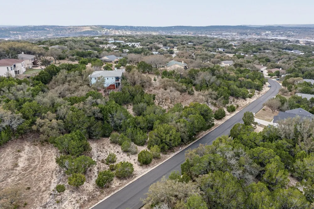 21501 Paine Avenue Lago Vista, TX 78645