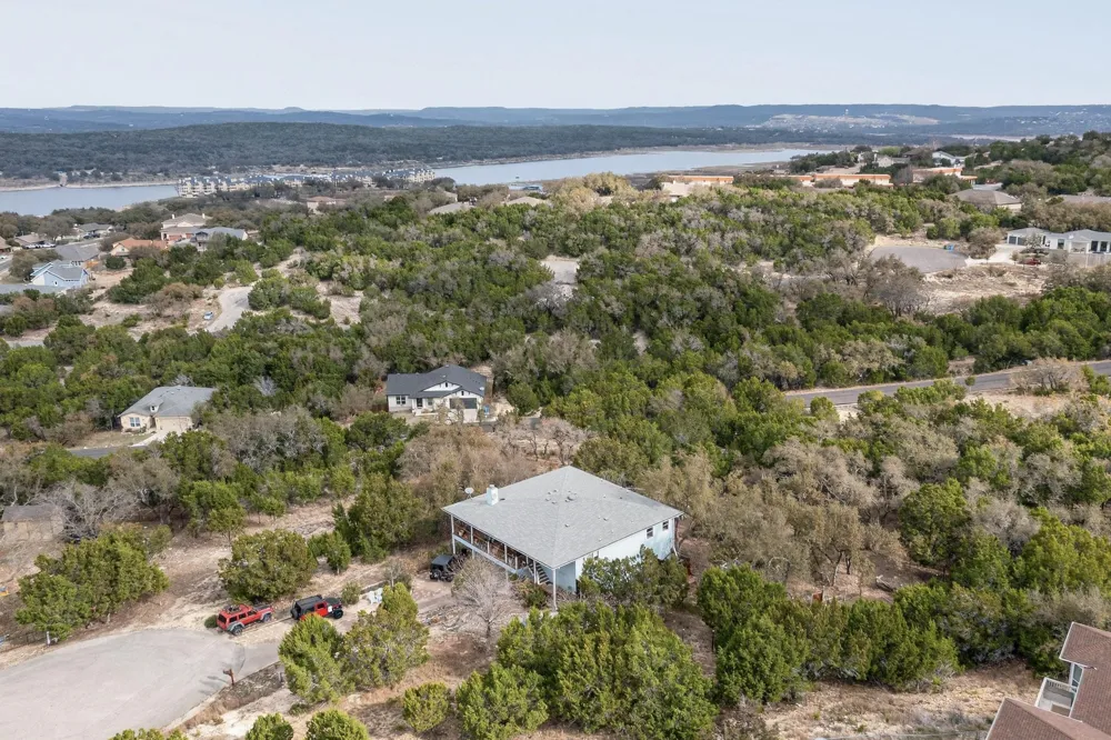 21501 Paine Avenue Lago Vista, TX 78645