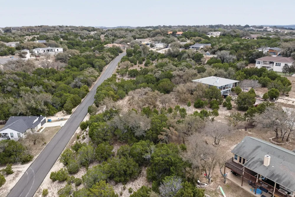 21501 Paine Avenue Lago Vista, TX 78645