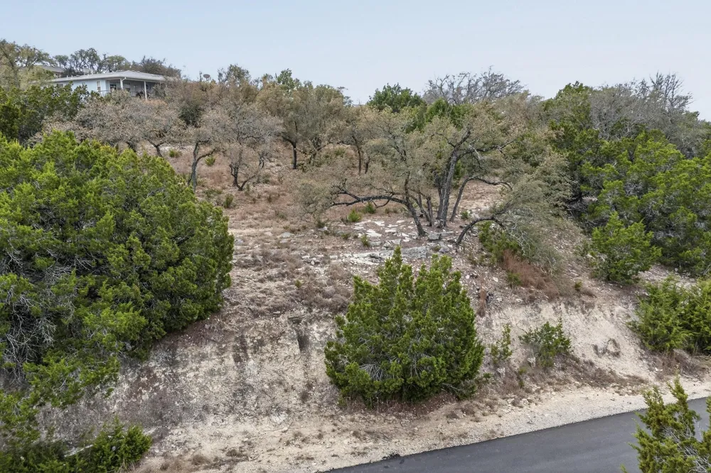 21501 Paine Avenue Lago Vista, TX 78645