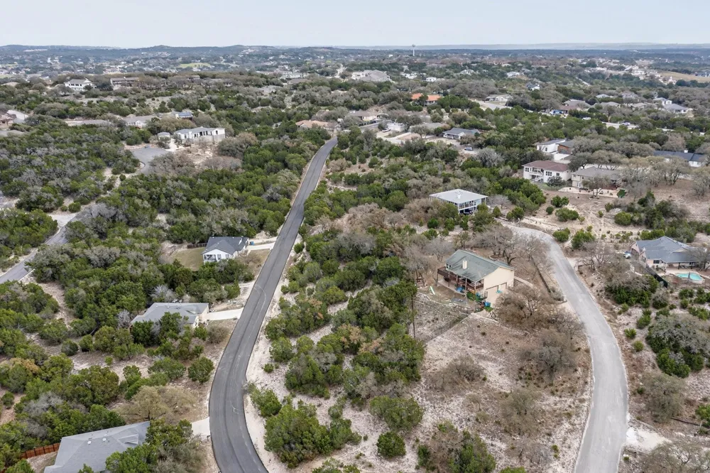 21501 Paine Avenue Lago Vista, TX 78645