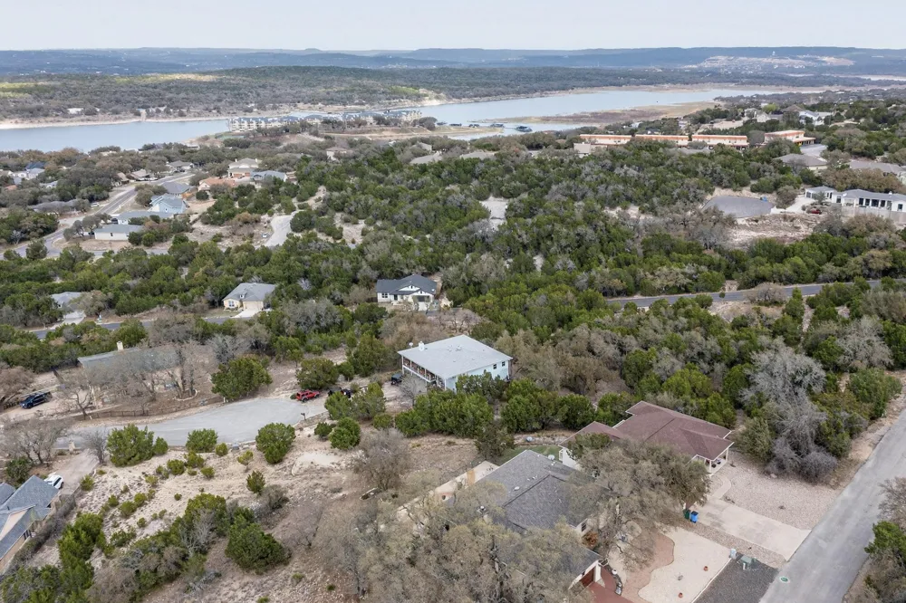 21501 Paine Avenue Lago Vista, TX 78645