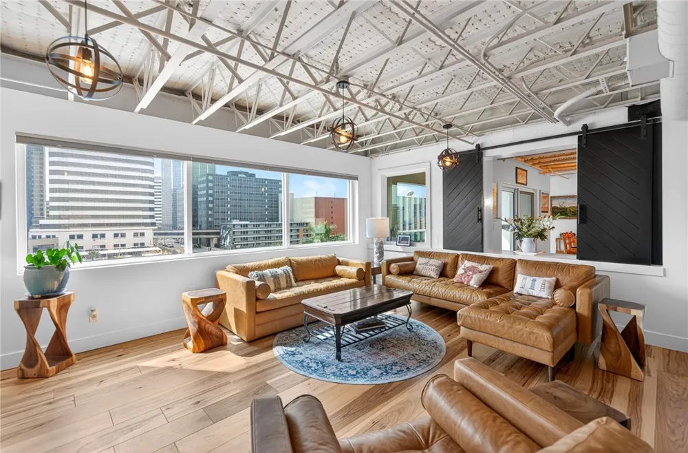 901 Upper Broadway Street #501 Corpus Christi, TX 78401