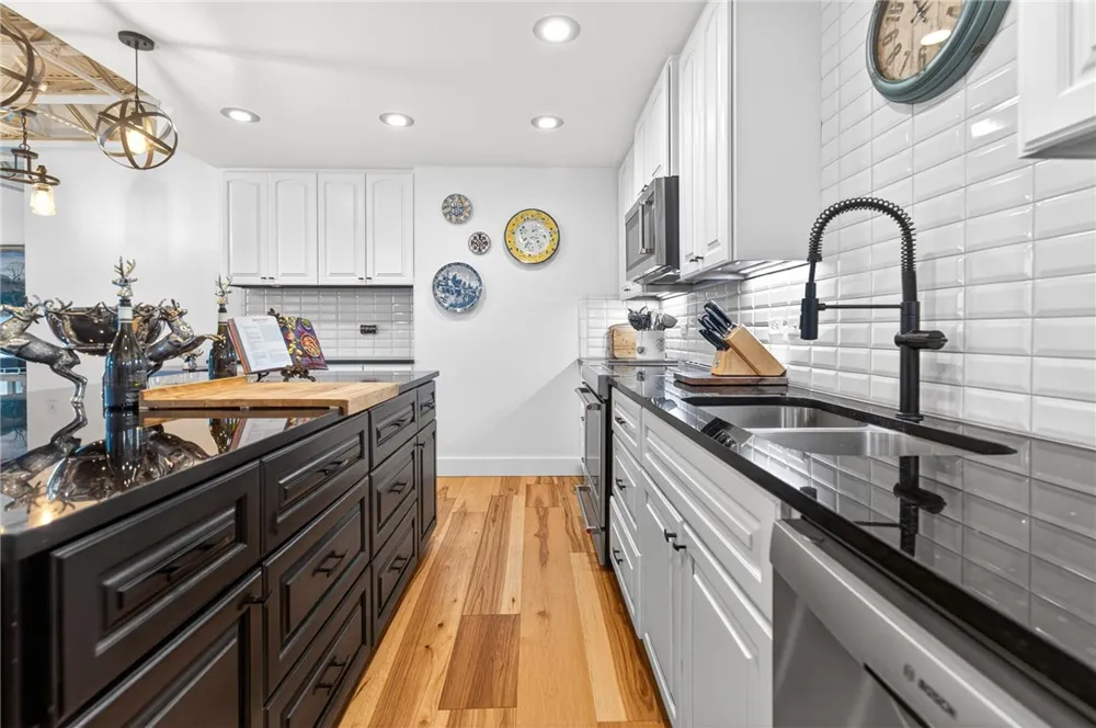 901 Upper Broadway Street #501 Corpus Christi, TX 78401