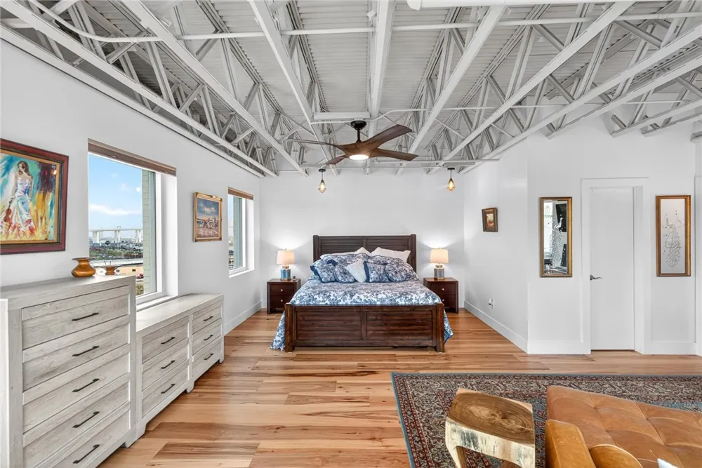901 Upper Broadway Street #501 Corpus Christi, TX 78401